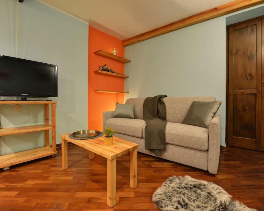 Ferienwohnung Le Crammont La Thuile Exterior foto